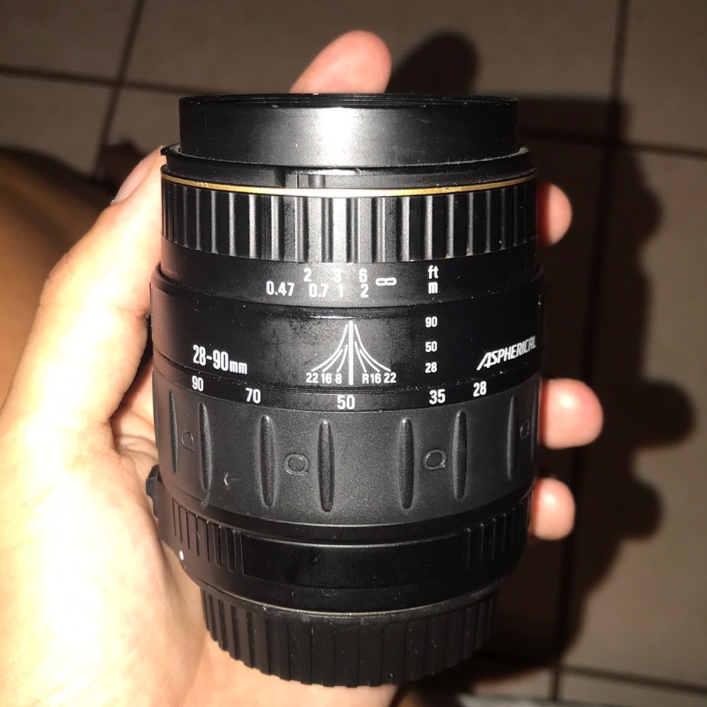 quantaray 28-90mm 3.5-5.6 lens! lightly used